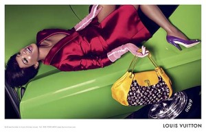 Naomi Campbell para Louis Vuitton spring/summer 08
